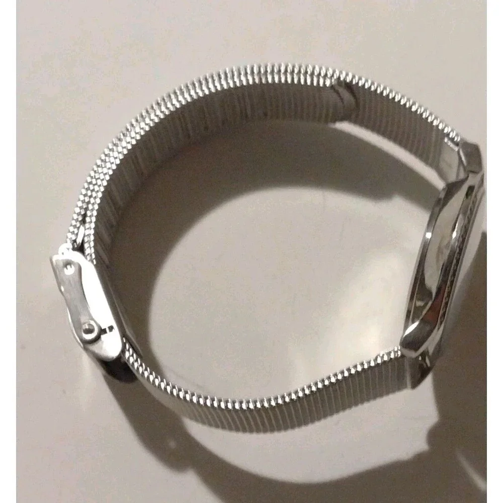 Skagen Denmark Womens Silver Mesh Band Crystal Bezel Quartz Watch 804SSS 28mm